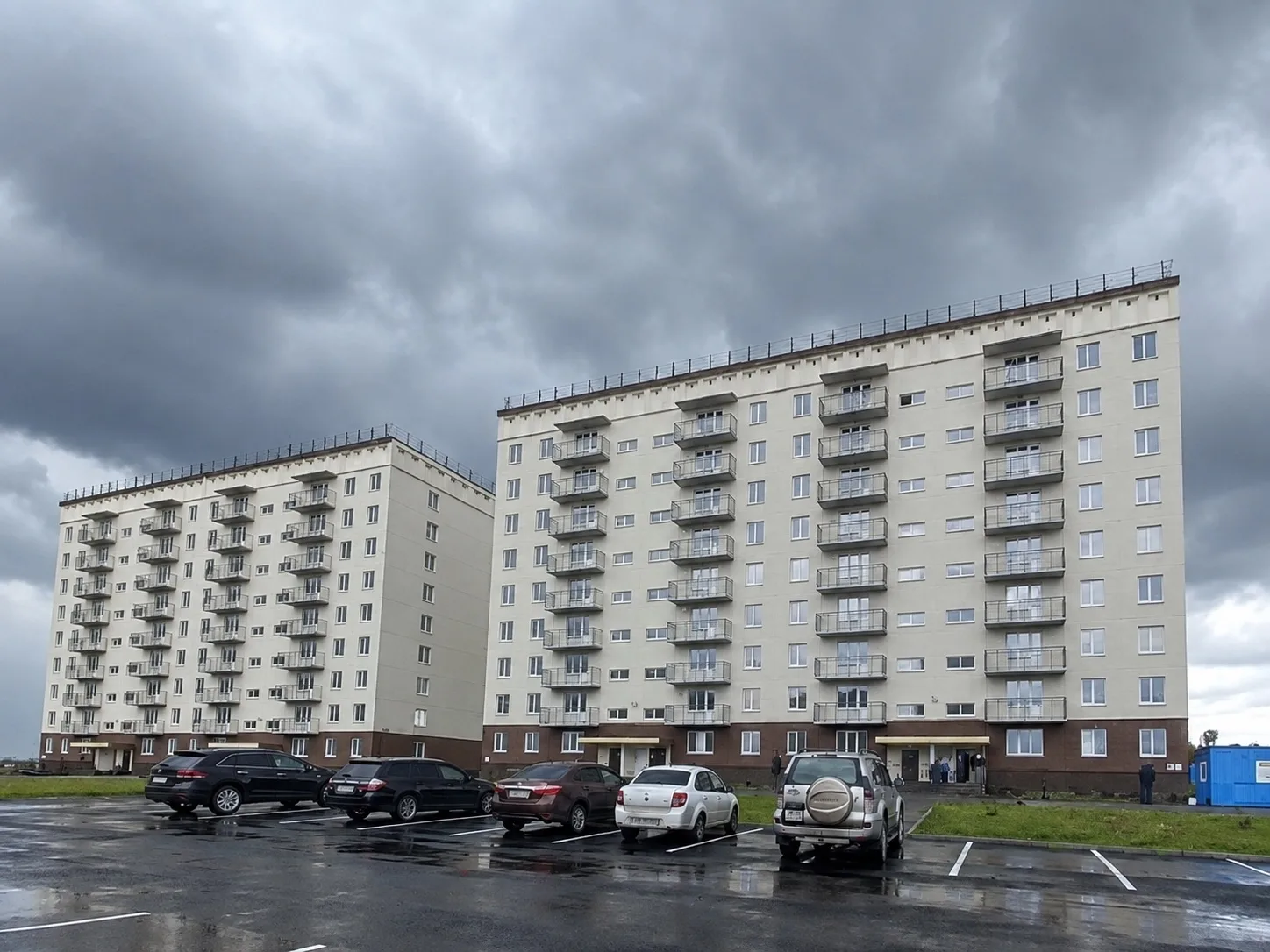 Завершили строительство двух многоквартирных жилых домов в Кемерово и Новокузнецке, кот...