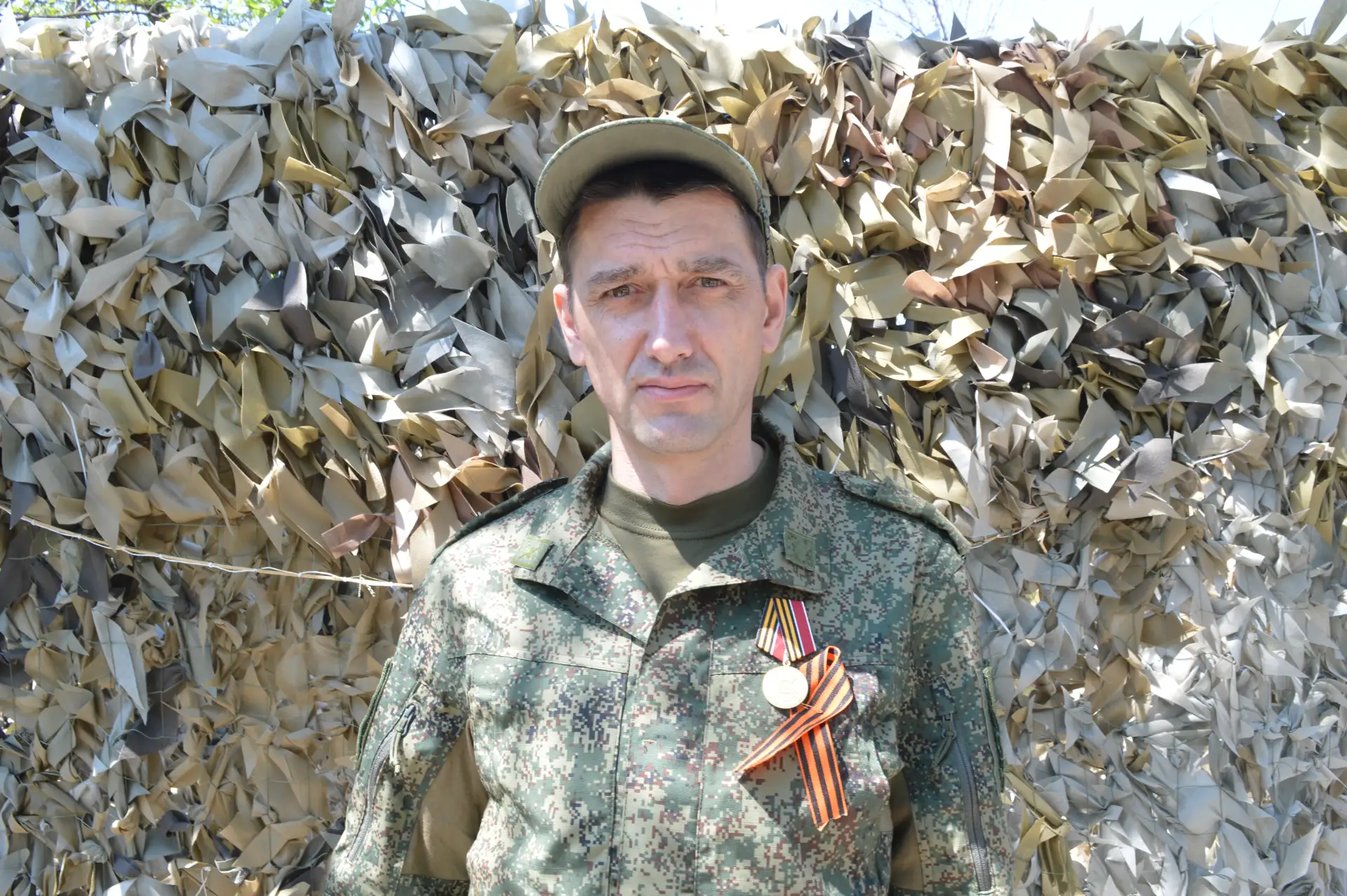 Фельдшер медицинского взвода с позывным "Цыган" из гвардейской мотострелковой бригады с Сахалина до 