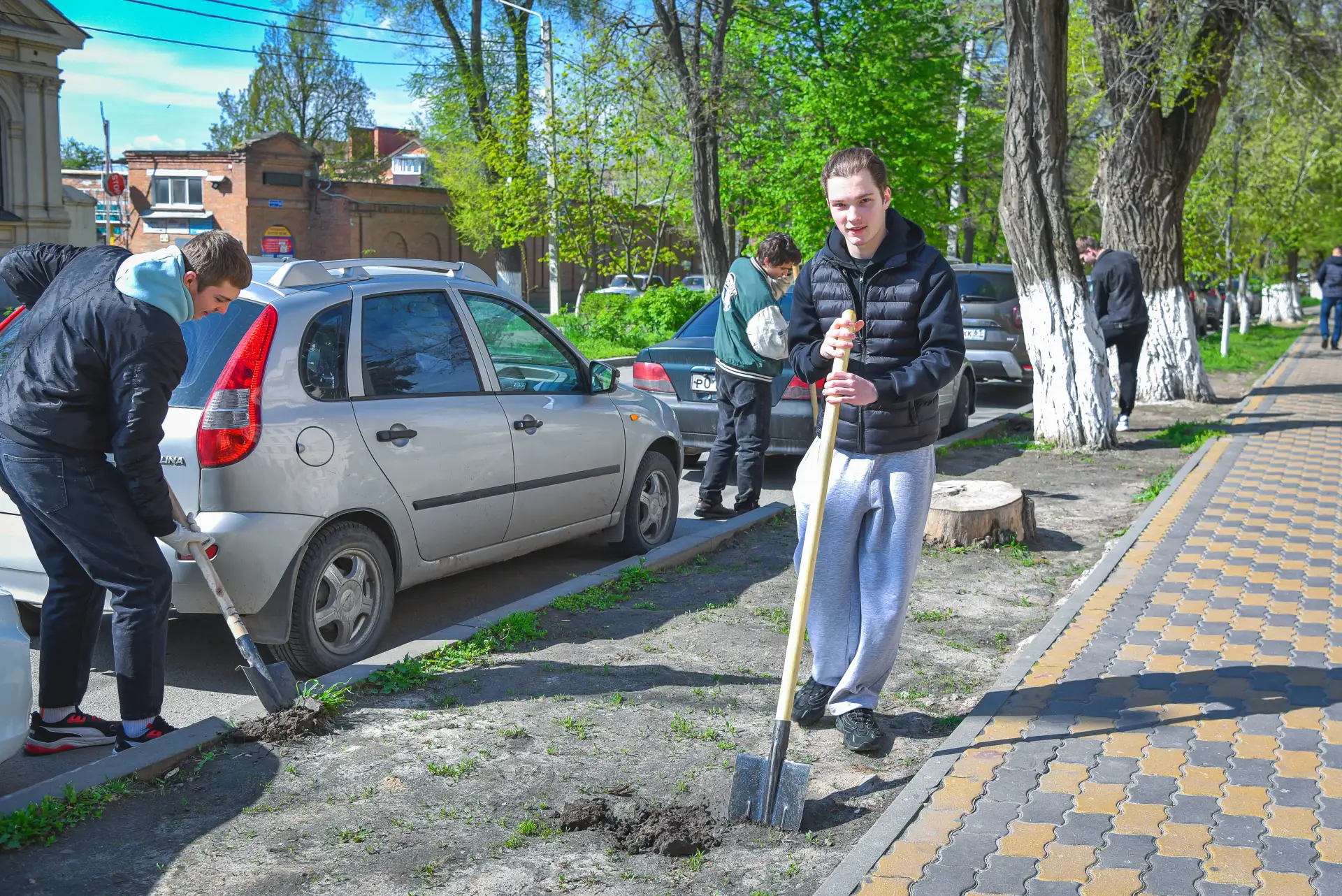 💪Политехники снова в деле  — за чистоту и порядок!⠀ ⠀ 🌿Двадцать третьего апреля активные студенты ИФ
