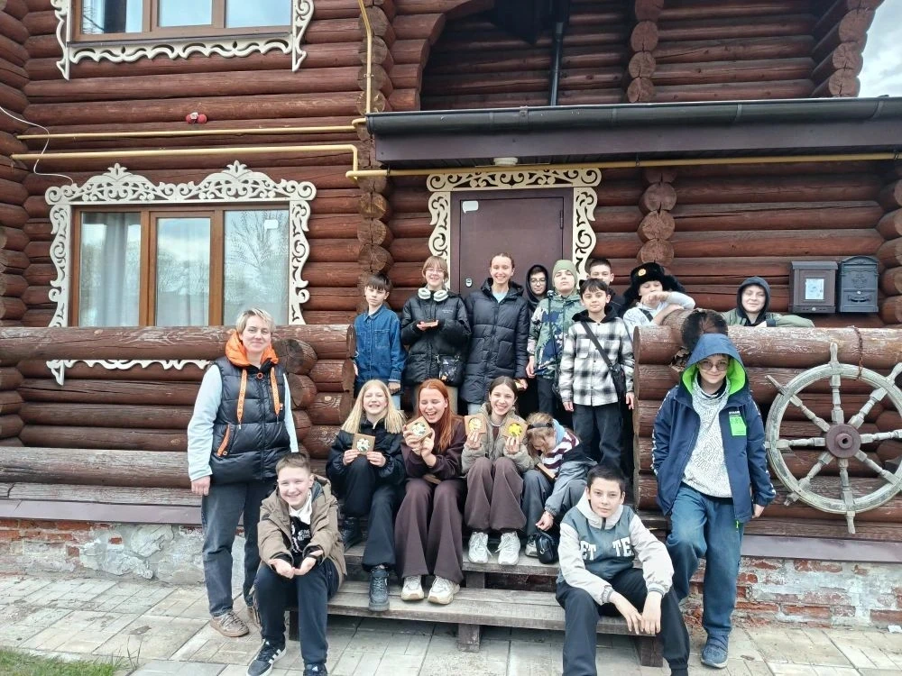 Учащиеся 5А, 5К и 5Д  17-18 апреля посетили столицу Золотого кольца - г.Ярославль, а также г. Углич 