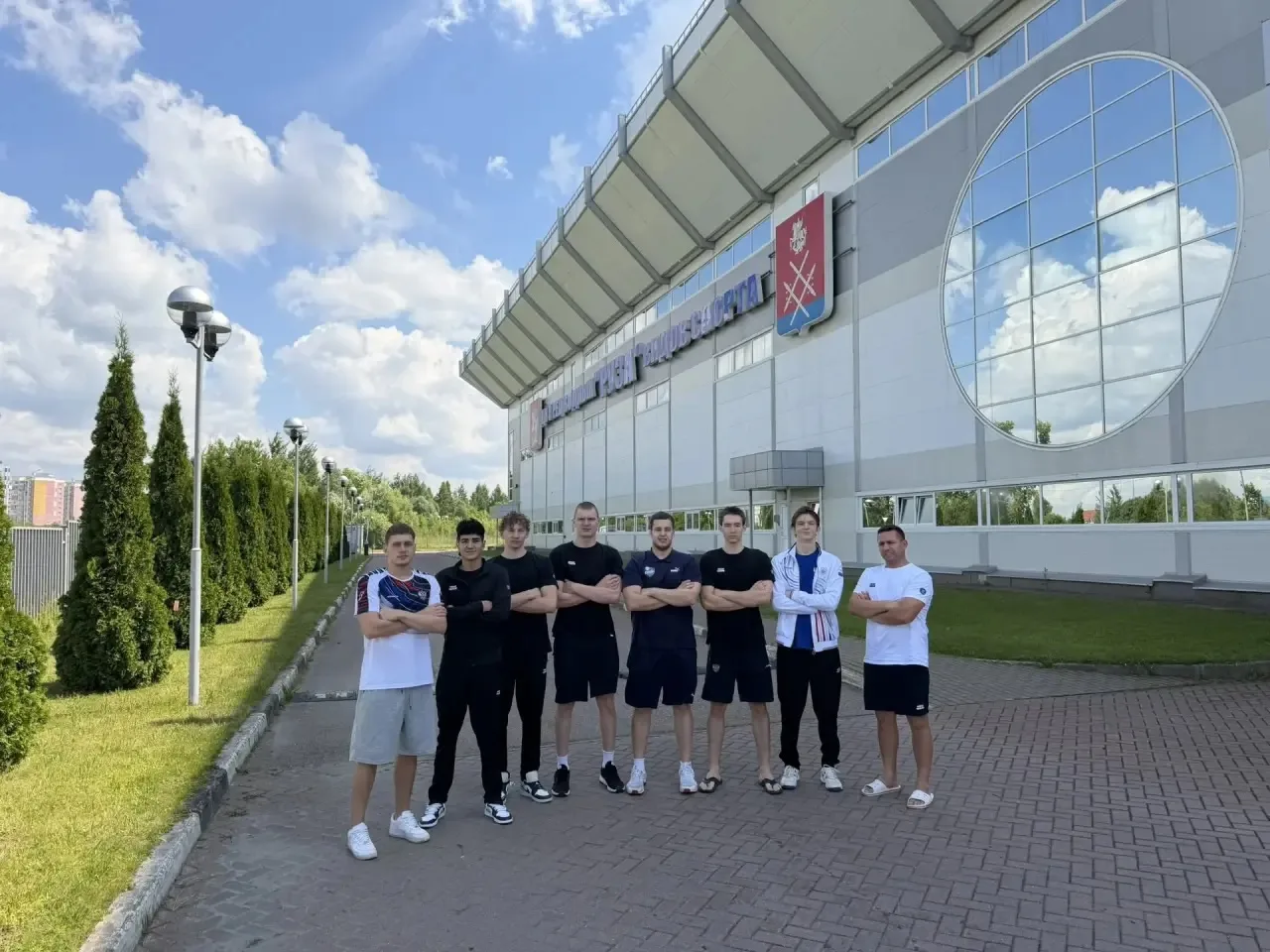 Наша молодежь не отстает от старших товарищей🔥