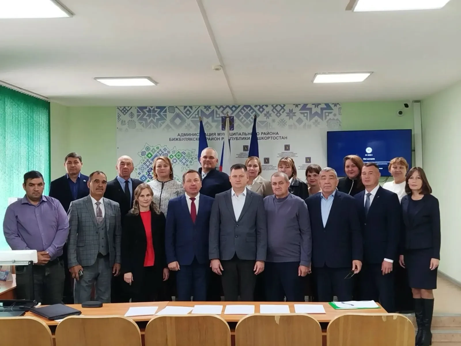 Второго октября состоялось заседание Совета Бижбулякского сельского поселения, на повес...