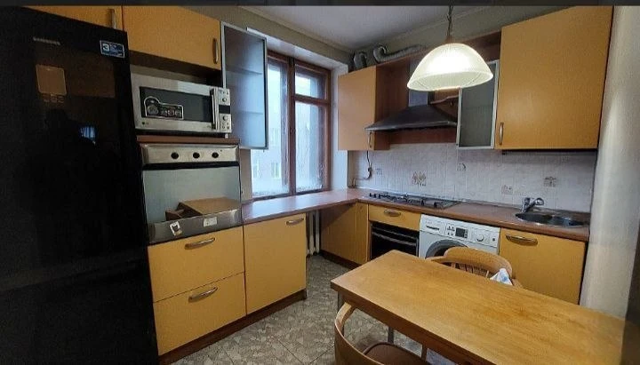 Продается 4 - х комнатная квартира, ул. Артема, район бывшего гастронома «Москва» ☝☝☝