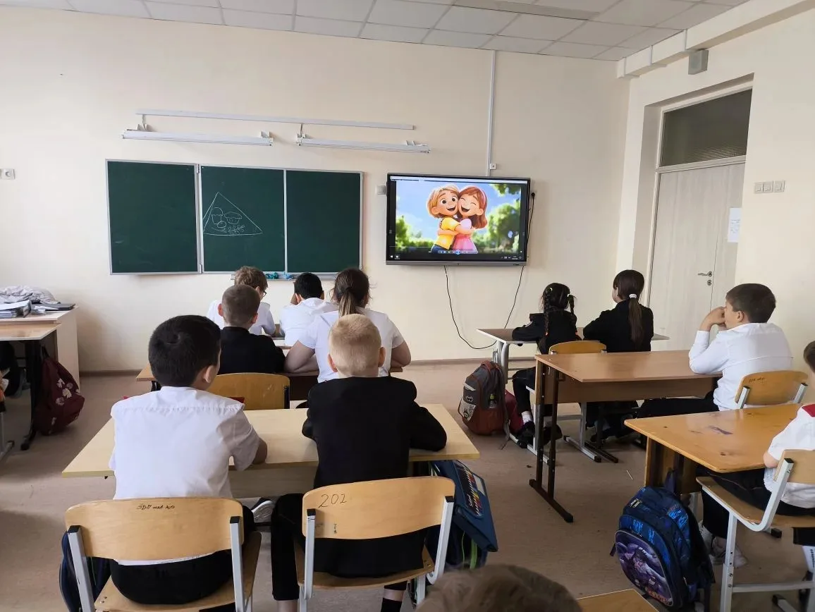 В рамках информационной минуты ученики 4-А класса казачьей направленности на уроке ОПК  познакомилис