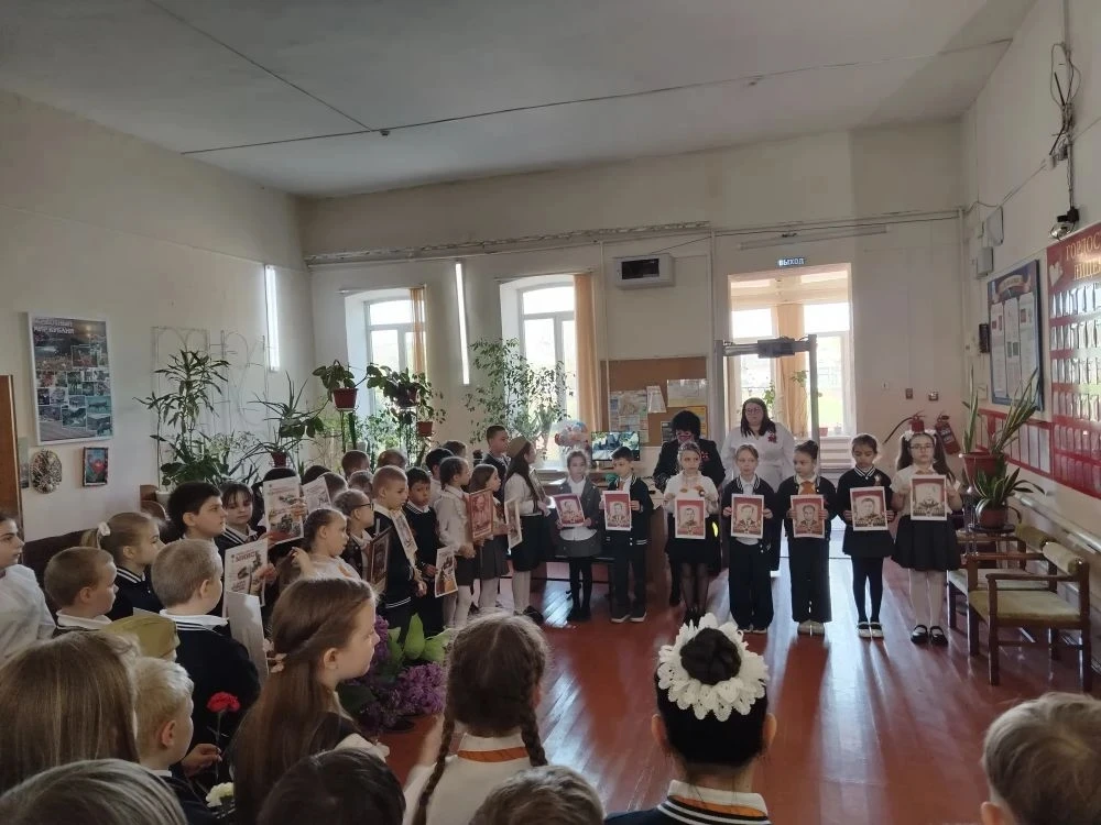 8 мая в нашем лицее прошла торжественная линейка, посвященная 81-ой годовщине Великой Победы.   9 ма