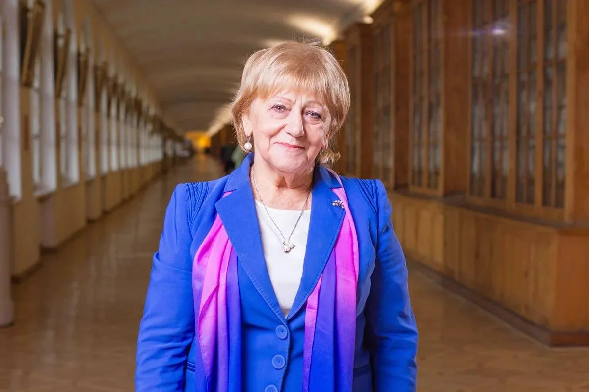Анна Алексеевна Карцова, Почетный профессор Санкт‑Петербургского университета, заслуженный учитель Р