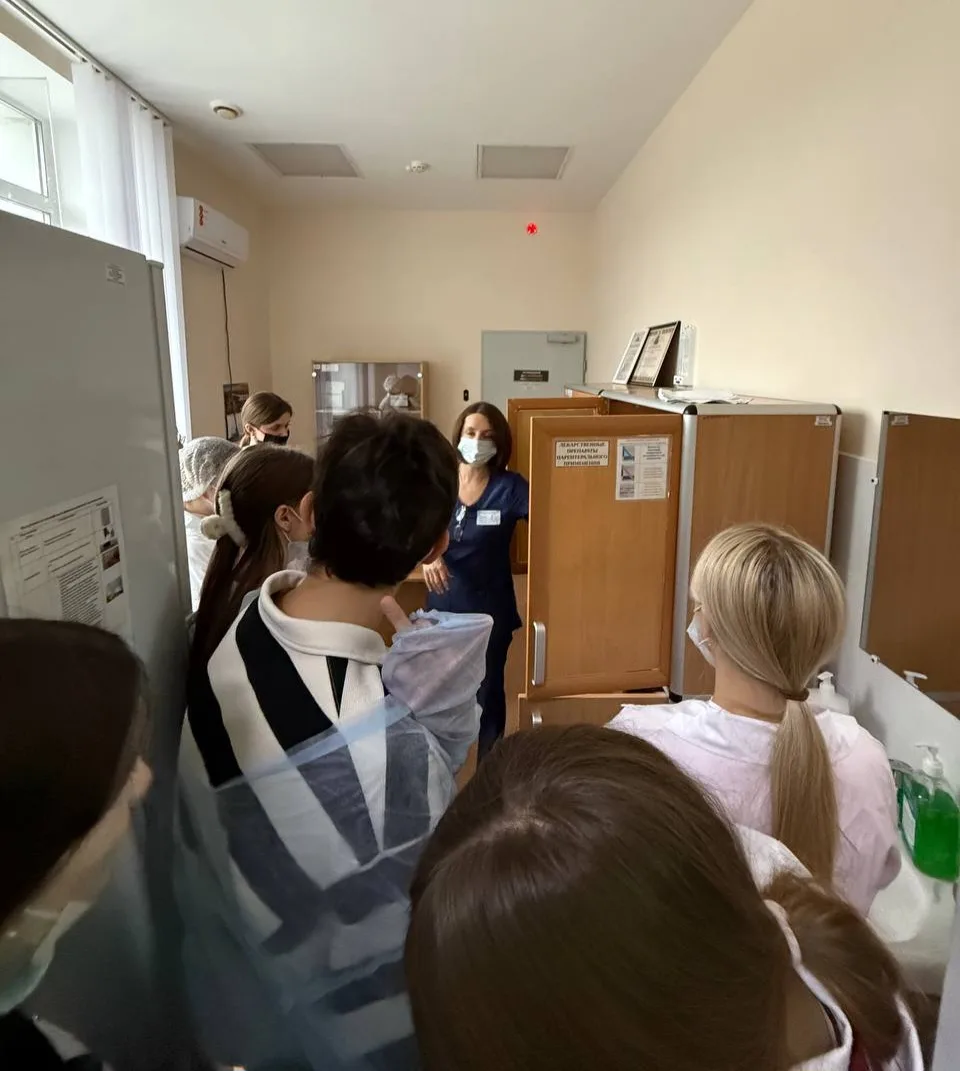 Ученики 11 «М» посетили кардиологический центр Белгородской областной клинической больницы Святителя
