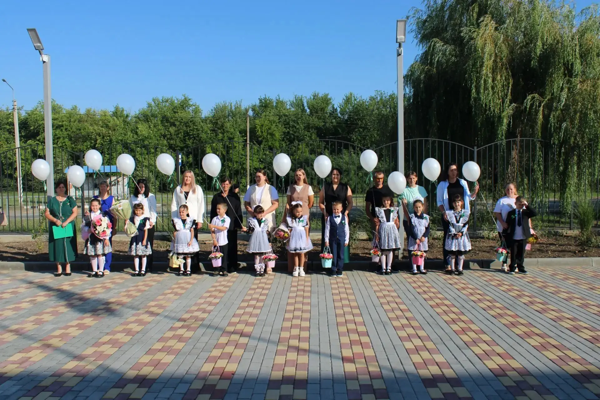 🎉 День знаний в Айрюмовском сельском поселении: праздник, который запомнится! 🎉