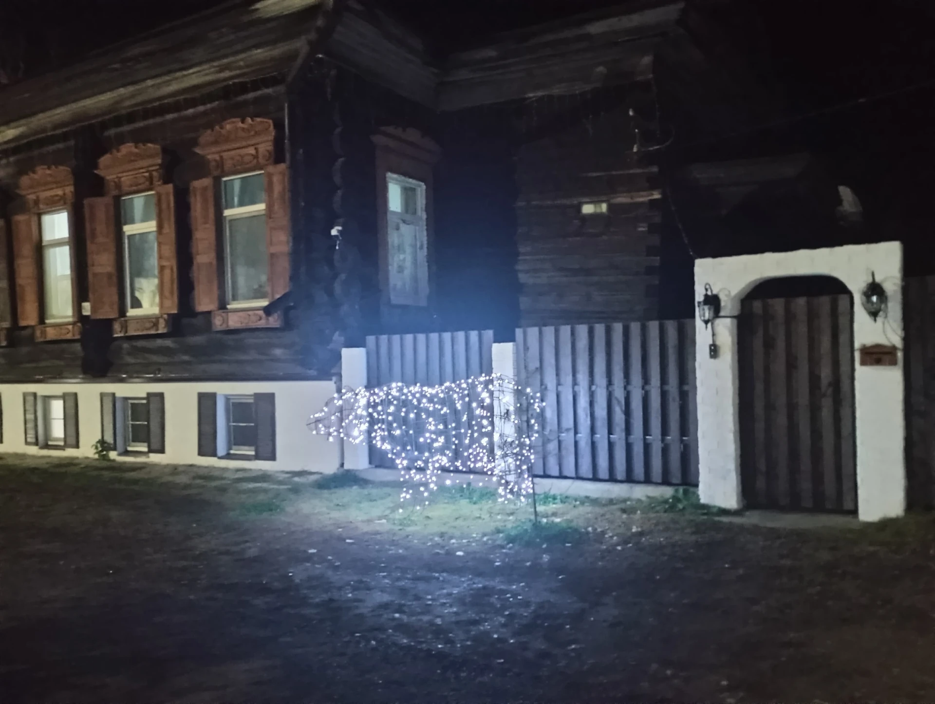 В Енисейске на улице был Ленина замечен медведь.