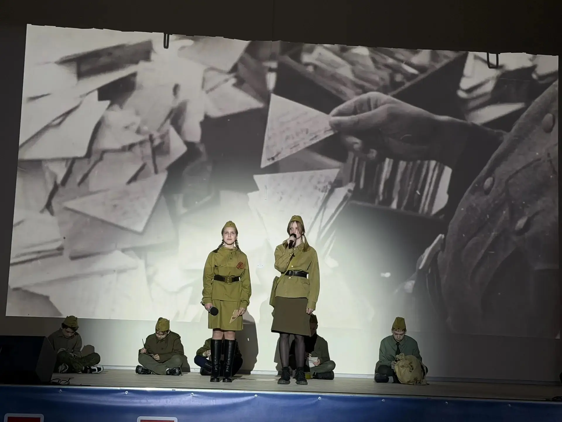 🕯️ «Немые свидетели войны»: история, проникающая в сердце