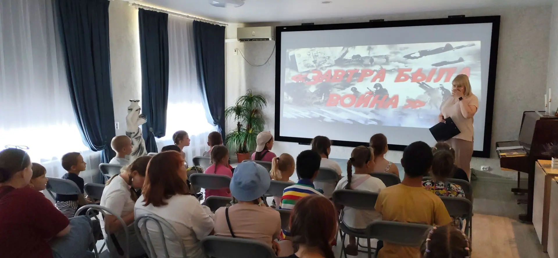 «Завтра была война...» — день памяти в нашей студии

22 июня — День памяти и скорби. В этот день мы 
