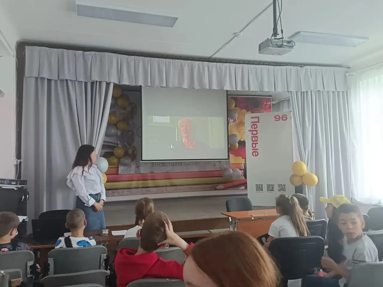 22 июня — дата, которая навсегда вписана в историю нашей страны. В этот день советник директора МБОУ