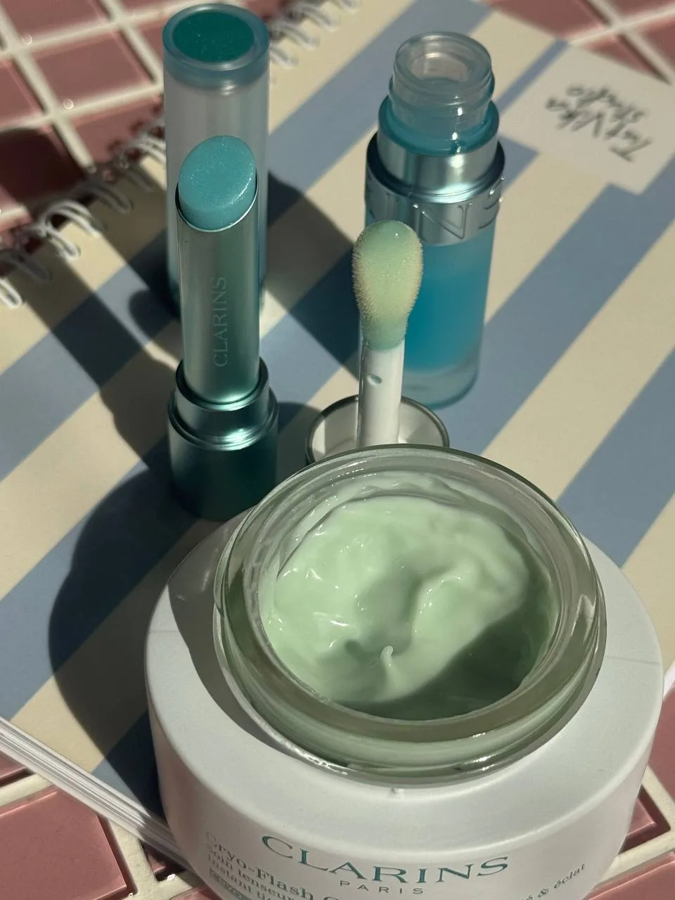 Какой же классной получилась новая лимитка от Clarins!
