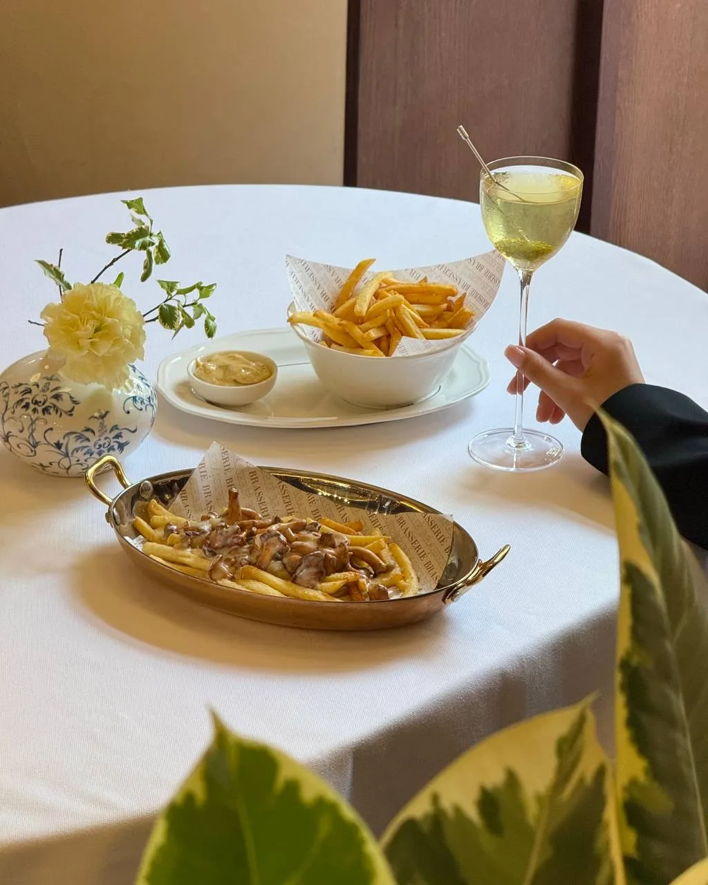 ASAP любители картошечки!🥔

На Ваське стартовал проект, где в течение двух недель рестораны будут г