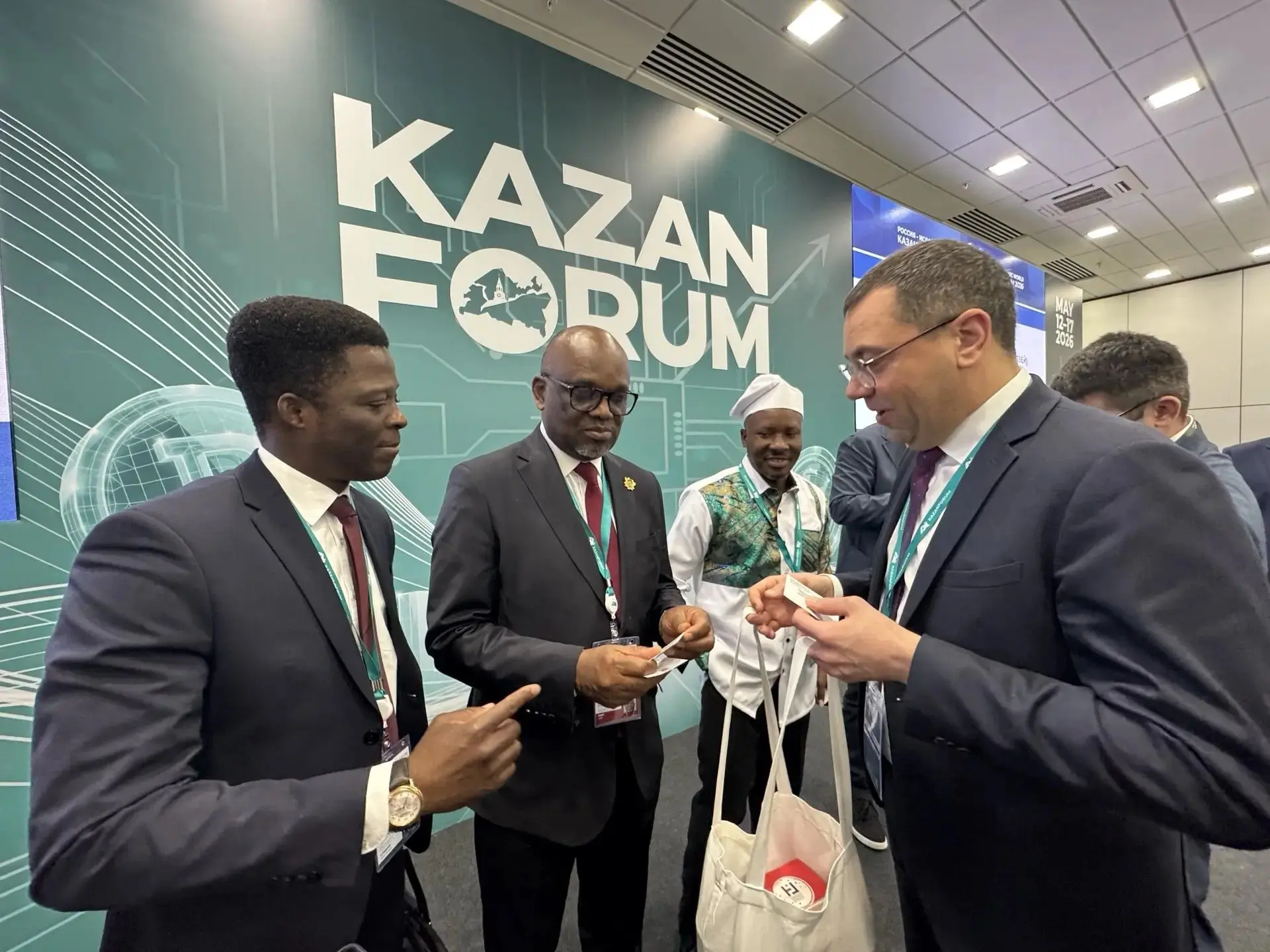 Ключевым событием второго дня форума «Россия – Исламский мир: KazanForum» для меня стал круглый стол