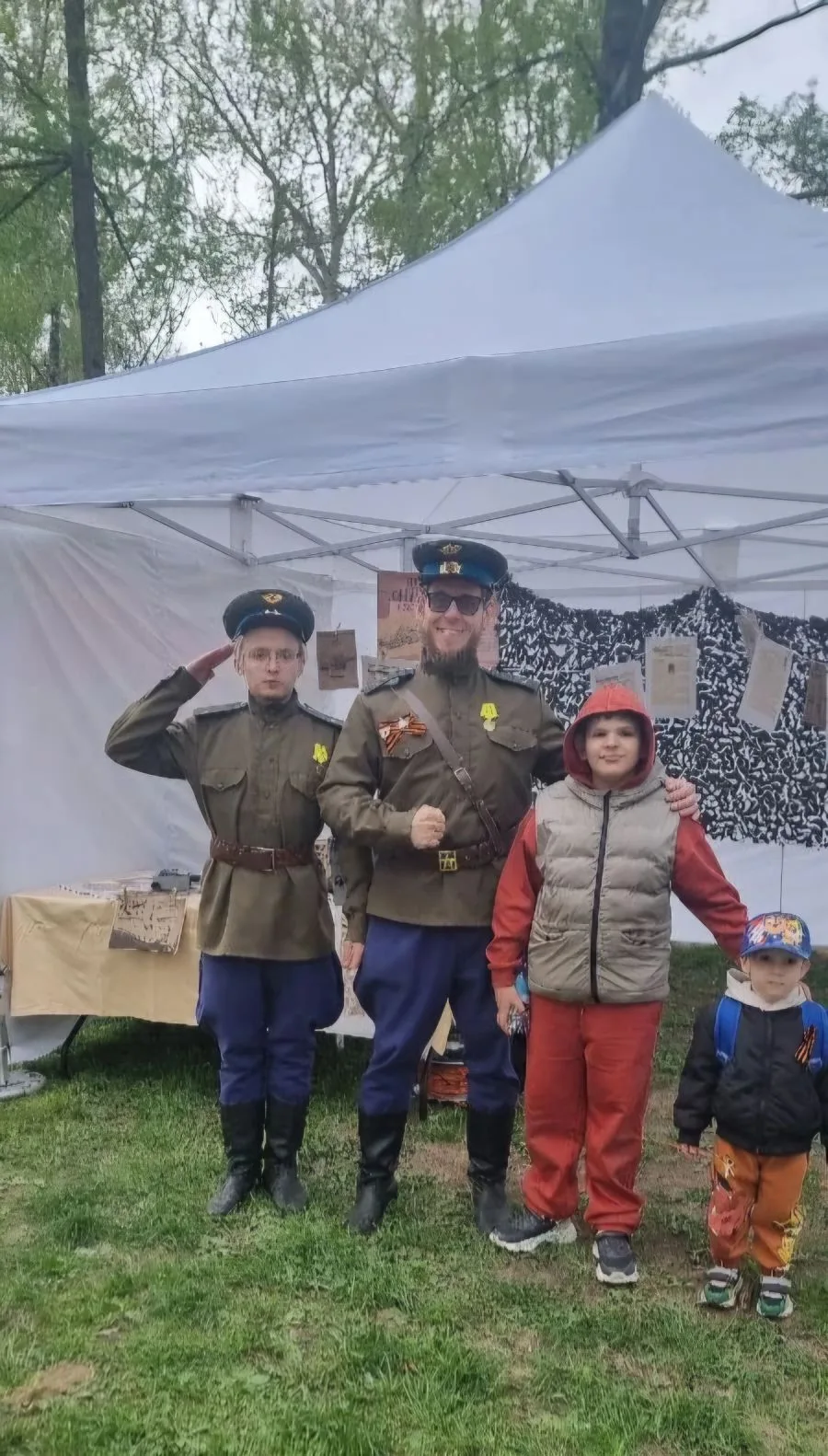 В Центральном парке Пушкино, в честь Дня Победы на локации «Фронтовая бригада» прошёл душевный конце