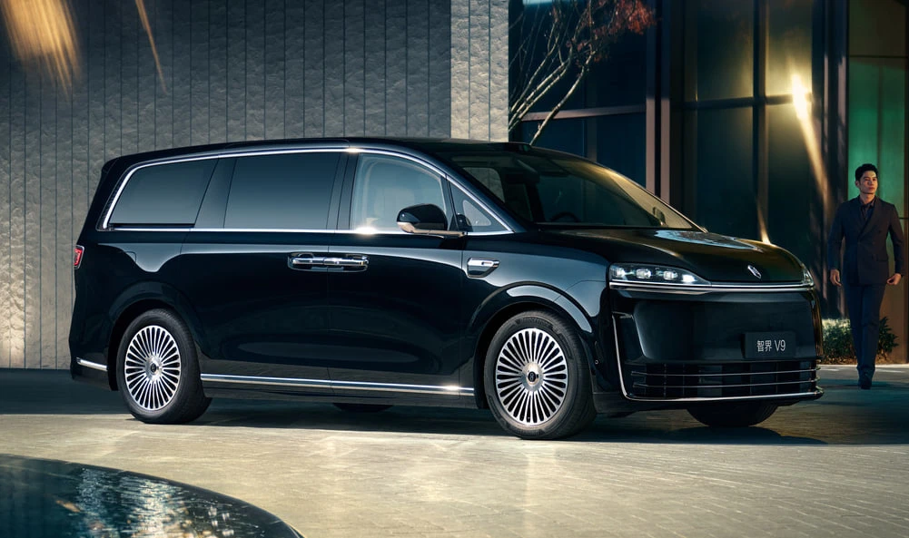 Chery и Huawei представили роскошный минивэн   Luxeed V9 получил автопилот Huawei с лидаром, пневмоп