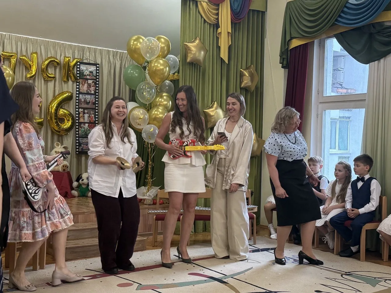 🎓 До свидания, «Кот учёный» — здравствуй, новая глава!  🦉 В садике «Лукоморье» прошёл выпускной в гр