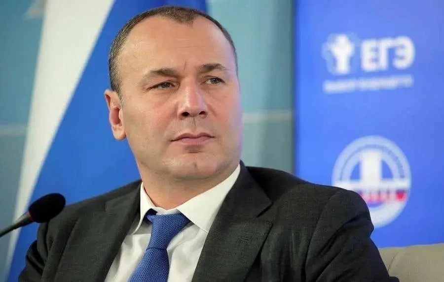 С 2026 года ЕГЭ будут проходить летом. Для чего сдвинут срок сдачи экзаменов