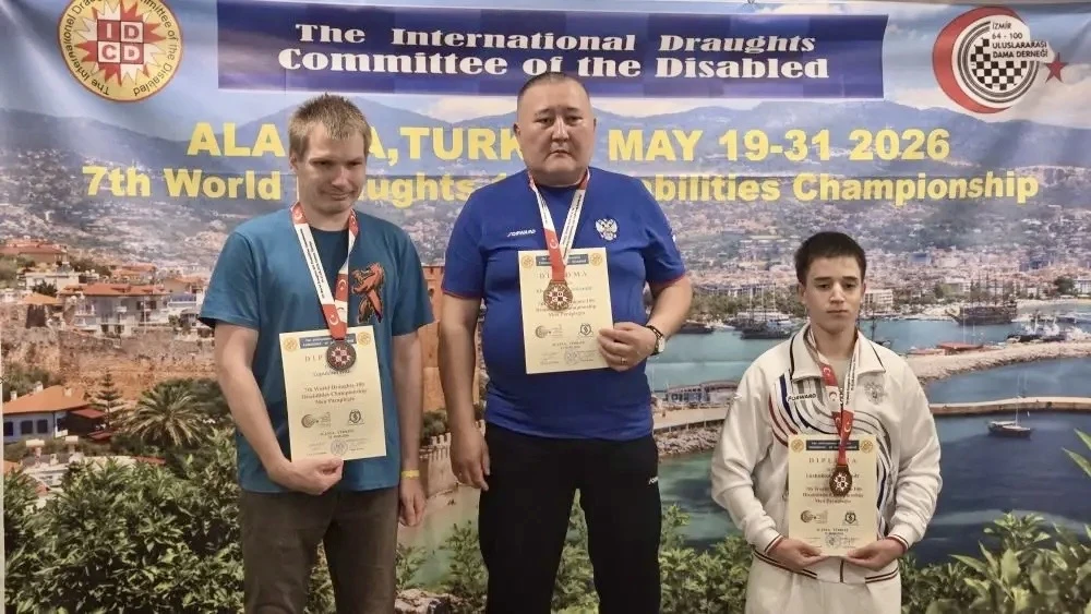🏆Бурятский шашист Александр Халтагаров стал чемпионом мира! 

🇹🇷 С 19 по 31 мая в турецкой Аланье