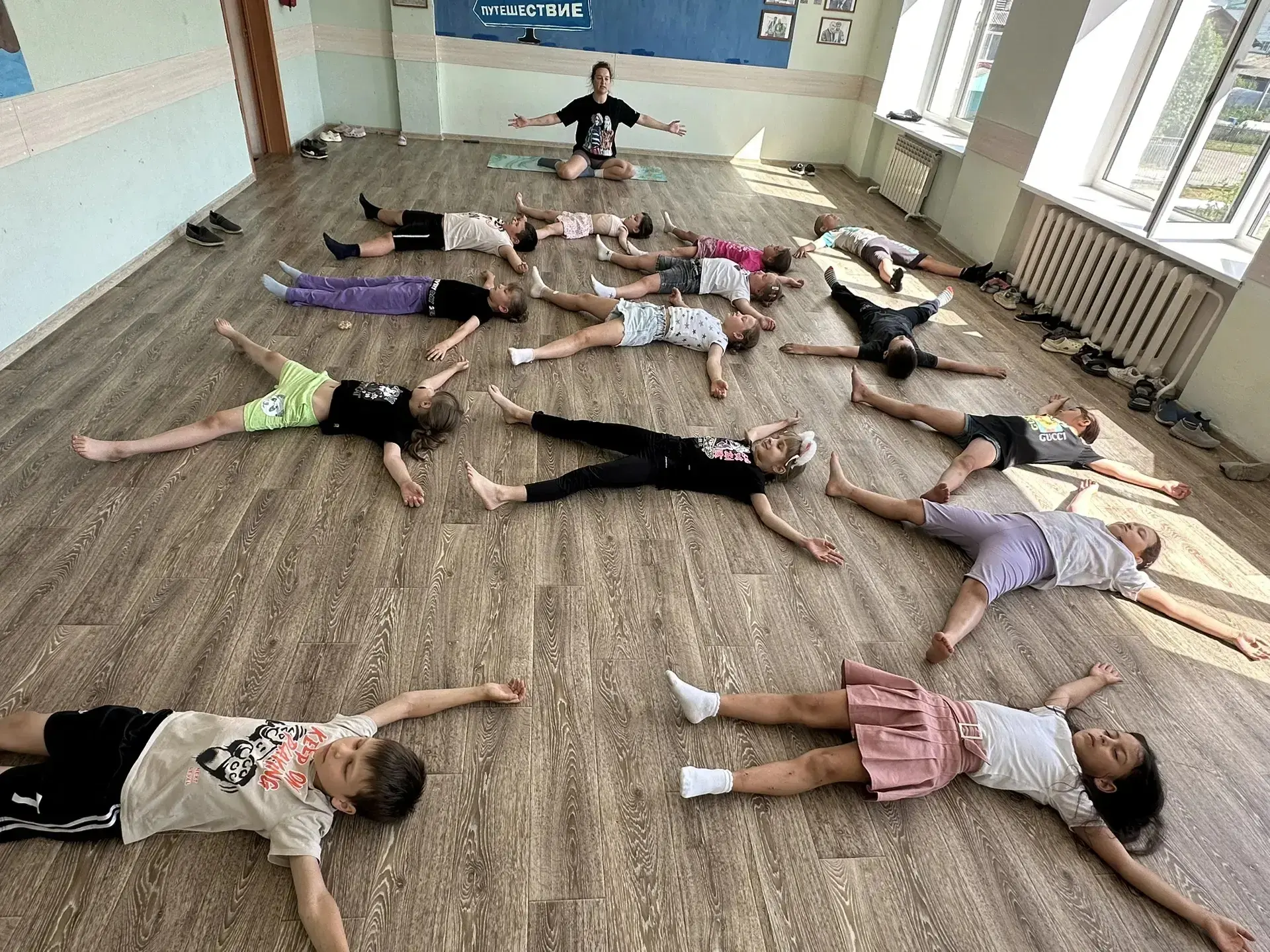 🔥🔥🔥18 июня в летнем лагере прошло необычное и полезное занятие — инструктор по спорту Назарова Ан