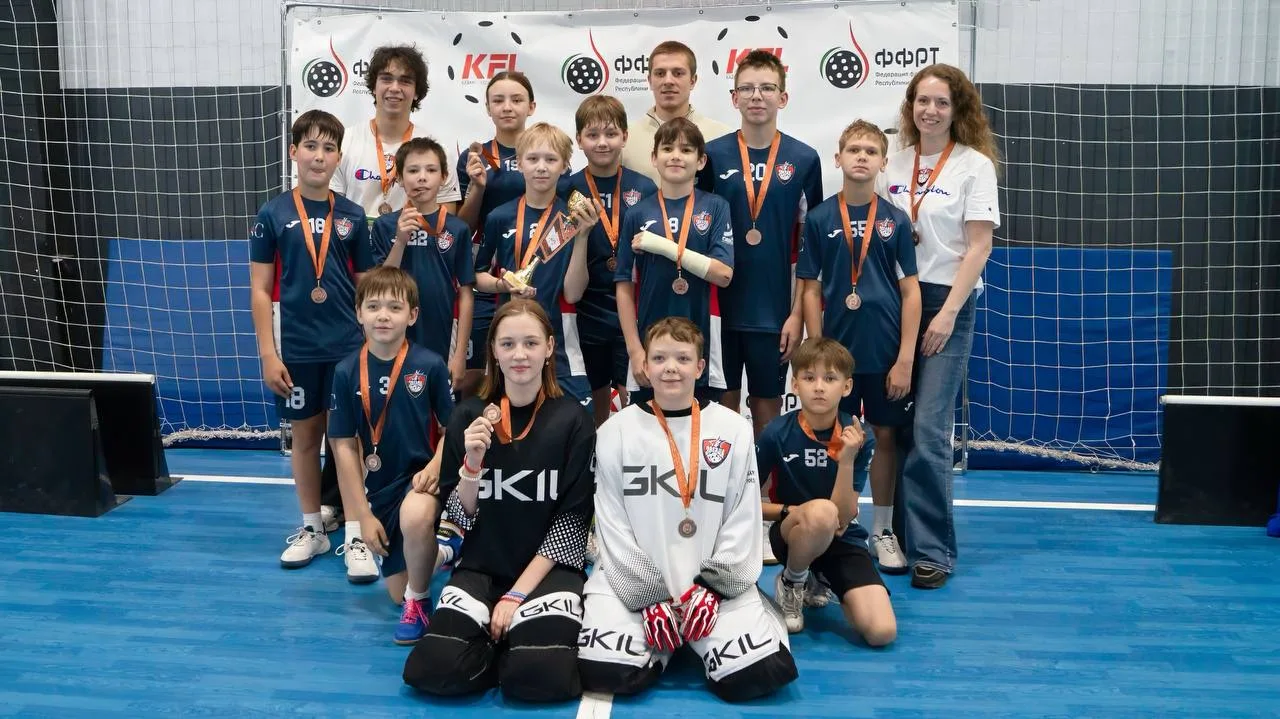 Команда «Звезда» стала бронзовым призёром KAZAN FLOORBALL LEAGUE в возрастной категории U12(сезон 20