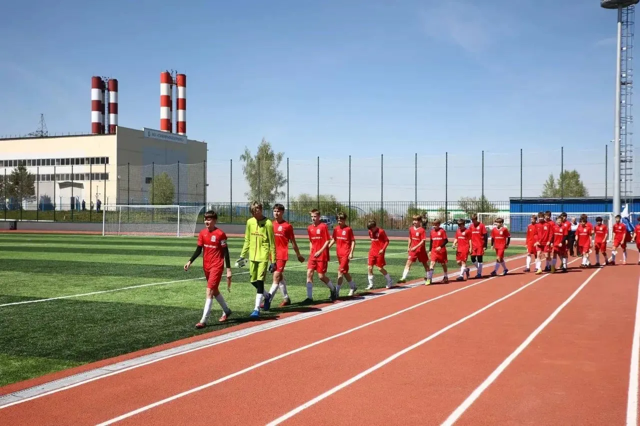 ⚽ В ОбьГЭС появился новый стадион на улице Часовой