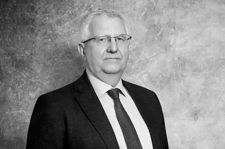 «Пытался прикрыть голову, но удары сыпались»: на Урале убили учёного РАН за замечание детям

68-летн