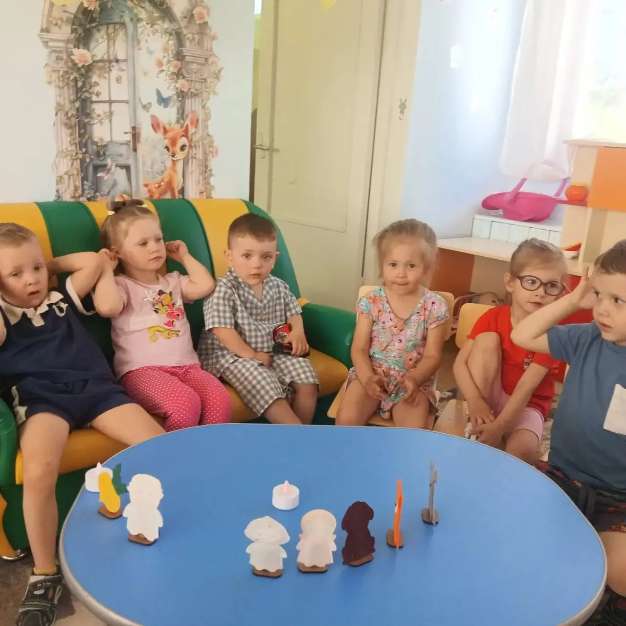 В 7-й группе прошло занятие по театральной деятельности. Дети с радостью знакомились со...