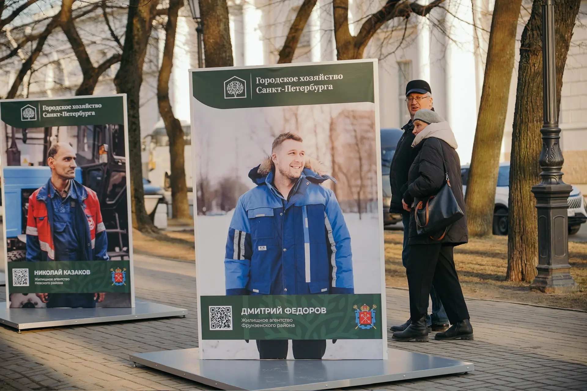 Порядок в Санкт-Петербурге начинается с чистых дворов и улиц, исправных коммуникаций. Ежедневно тыся