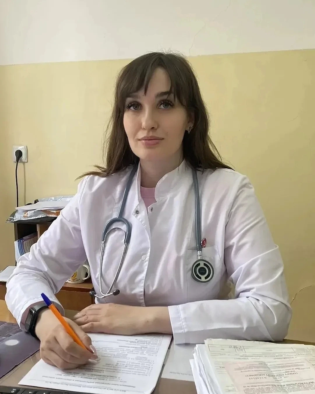 👩‍💻 Соцсети и мозг: как цифровой шум влияет на внимание и можно ли «перезагрузить» когнитивные фун