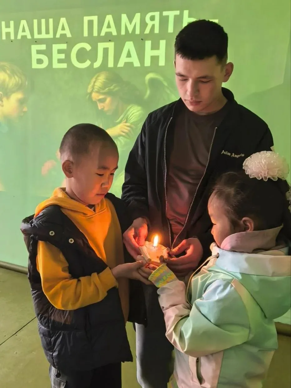 🕊️3 сентября в Доме культуры села Омолон прошла тематическая беседа с мультимедийным с...