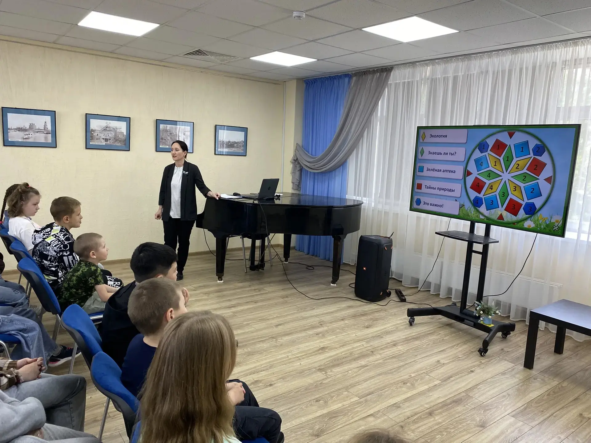 🏆ЭКОЛОГИЧЕСКИЙ ТУРНИР🏆

👉3 июня наши юные экологи из школьного лагеря приняли участие в экологиче