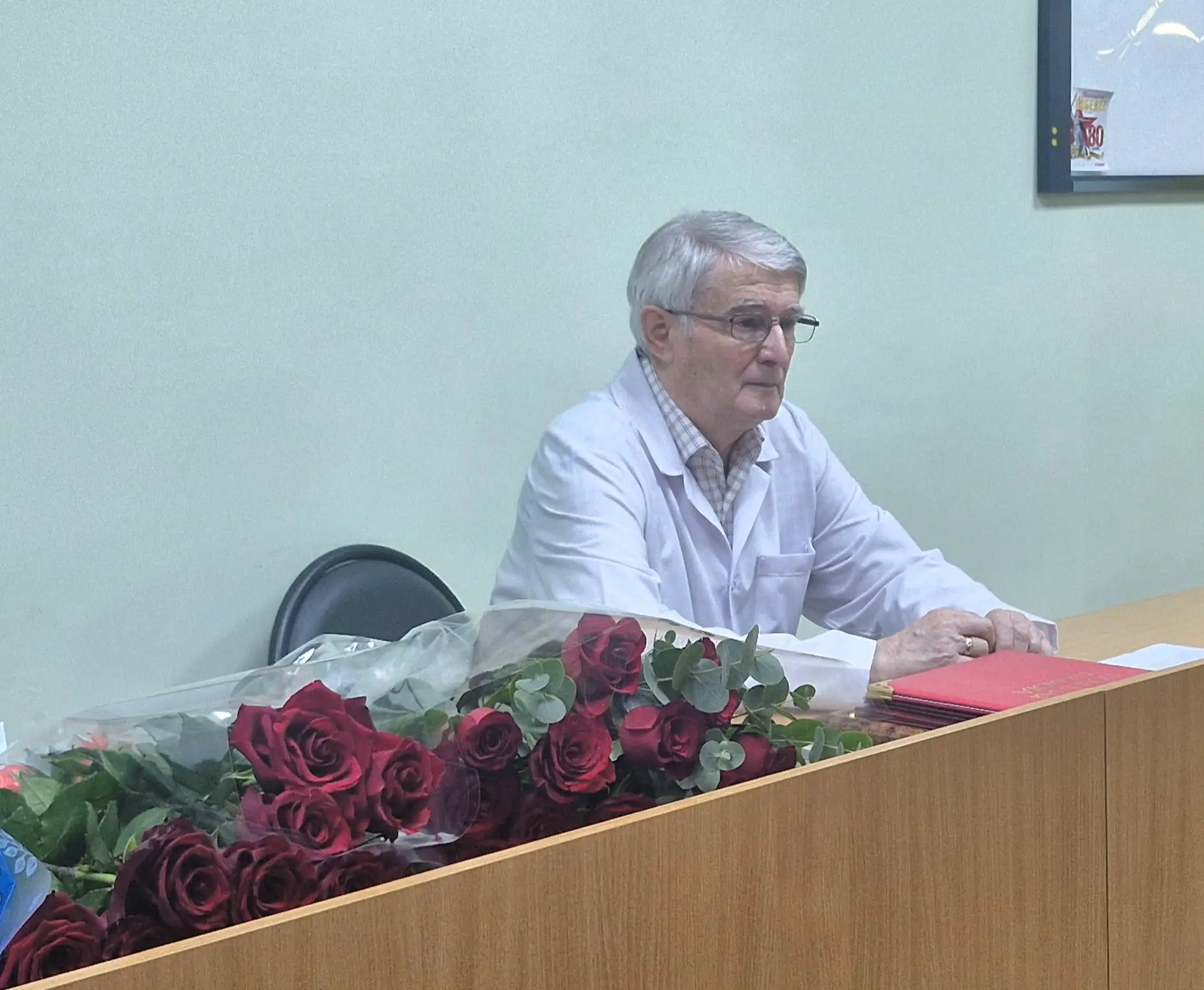🎉60 лет на страже здоровья: заслуженный врач России, доктор медицинских наук, профессор Виктор Горди