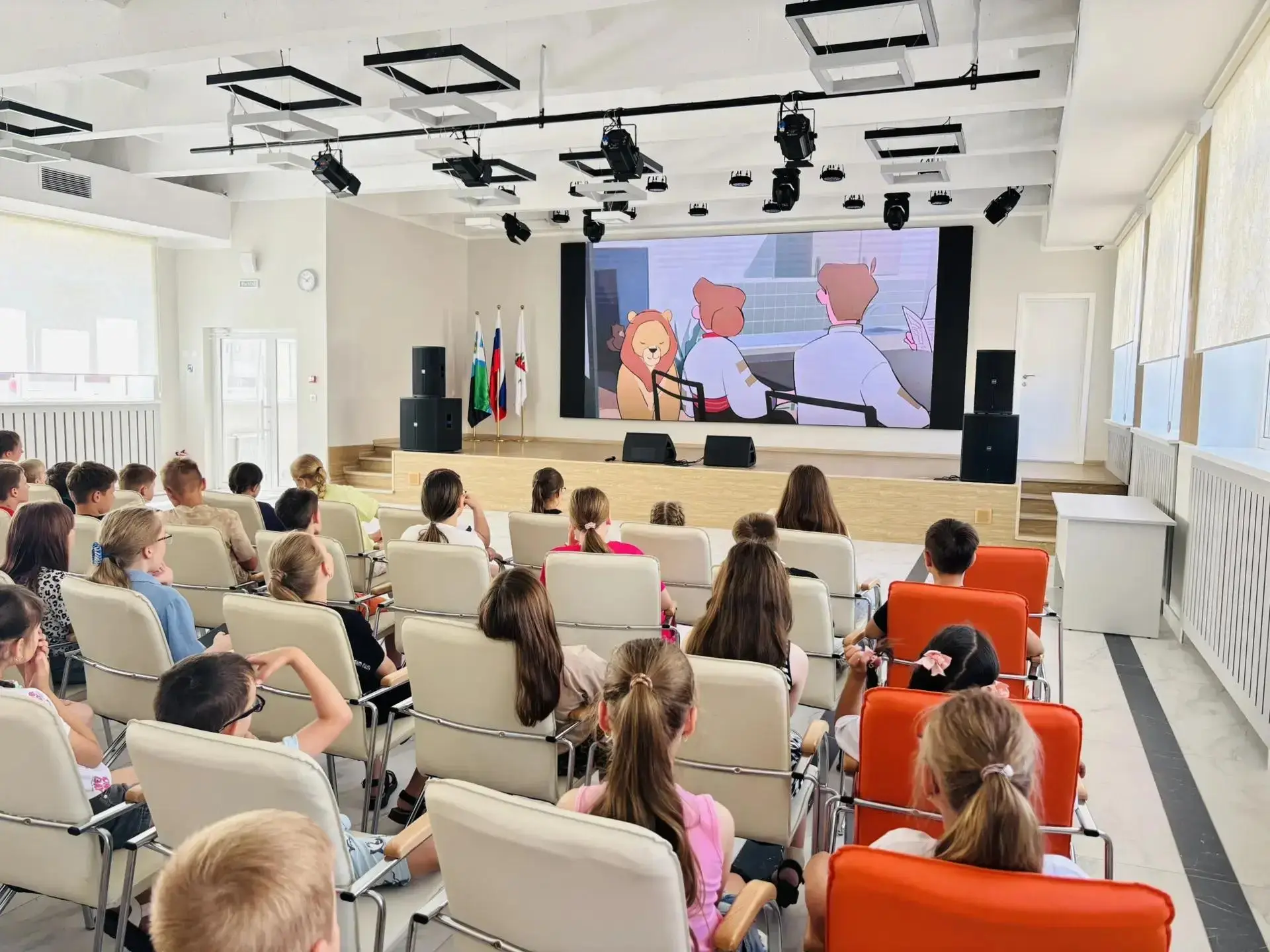 В гостях у истории: мы посмотрели мультфильм «Мой дом – Белогорье»
 В летнем лагере "Бригантина" на 