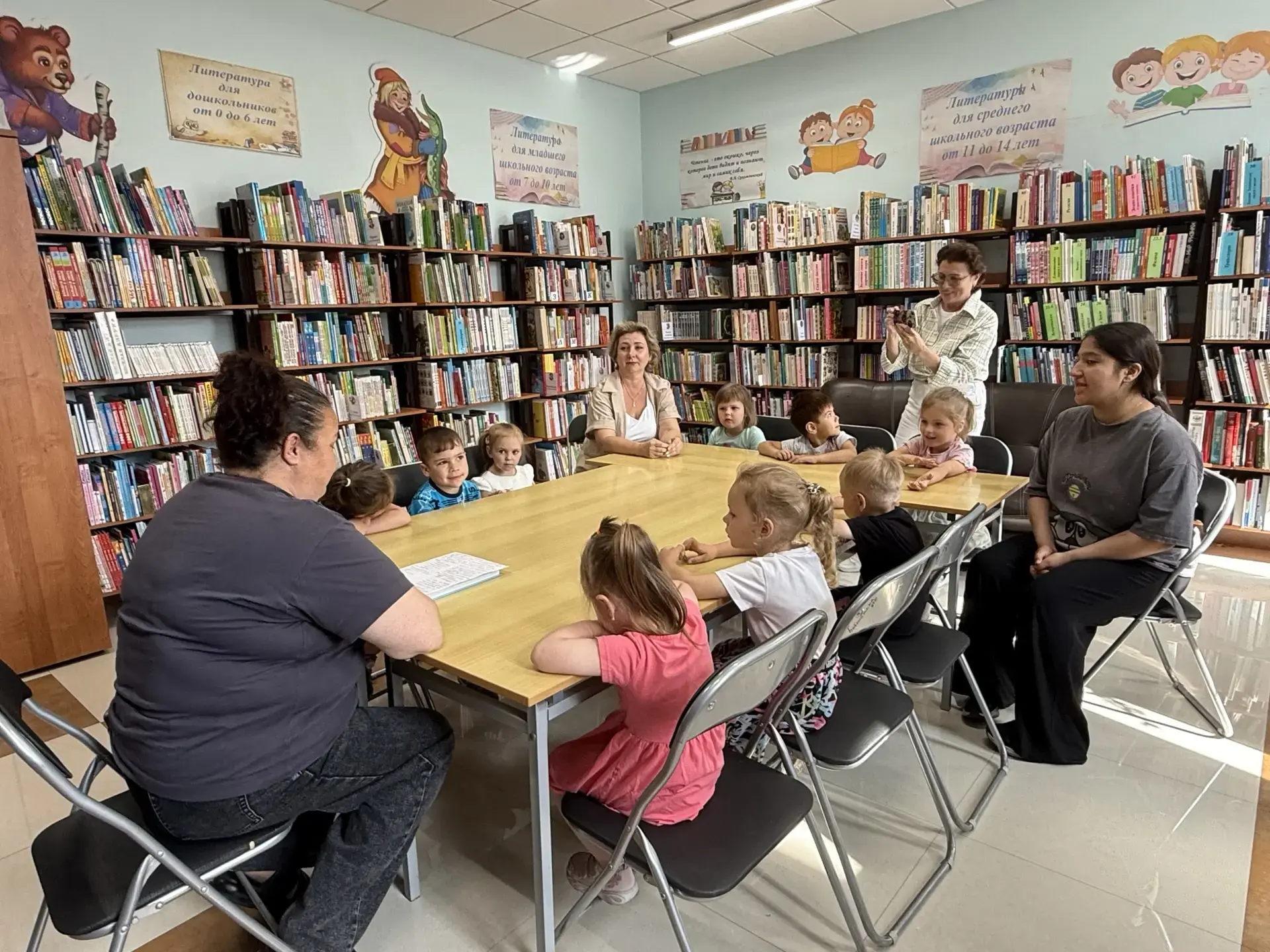 Литературный час по произведению Корнея Ивановича Чуковского «Муха – Цокотуха»
29 июля в детском отд