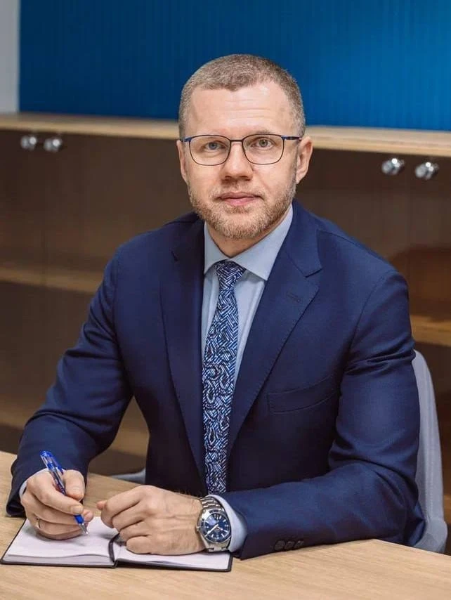 И отдельные поздравления сегодня - первому проректору МГТУ им. Н.Э. Баумана Павлу Анато...