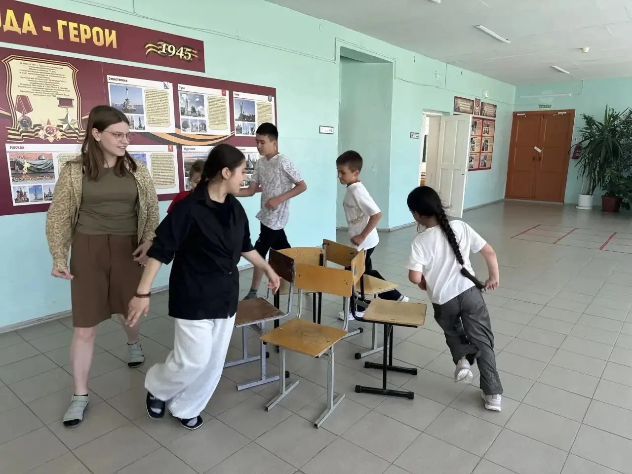 Один день из жизни чемпионов: День спорта в лагере «Алые паруса»
 
Сегодня, 15 июня  у наших ребят н