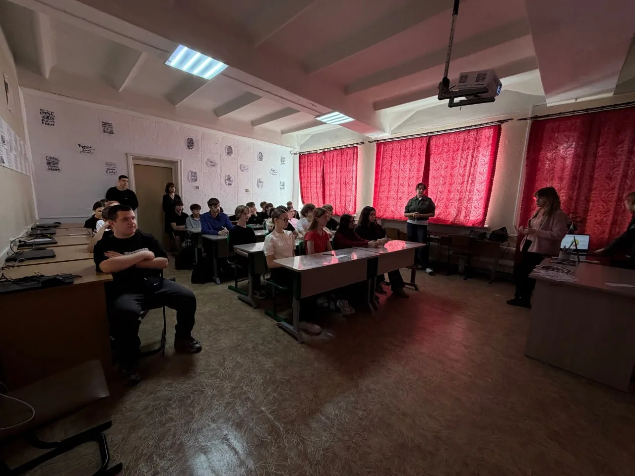 Профориентационная встреча в ГБОУ «СШ № 17 г.о. Харцызск»  🗓18 мая 2026 года преподаватели кафедры б
