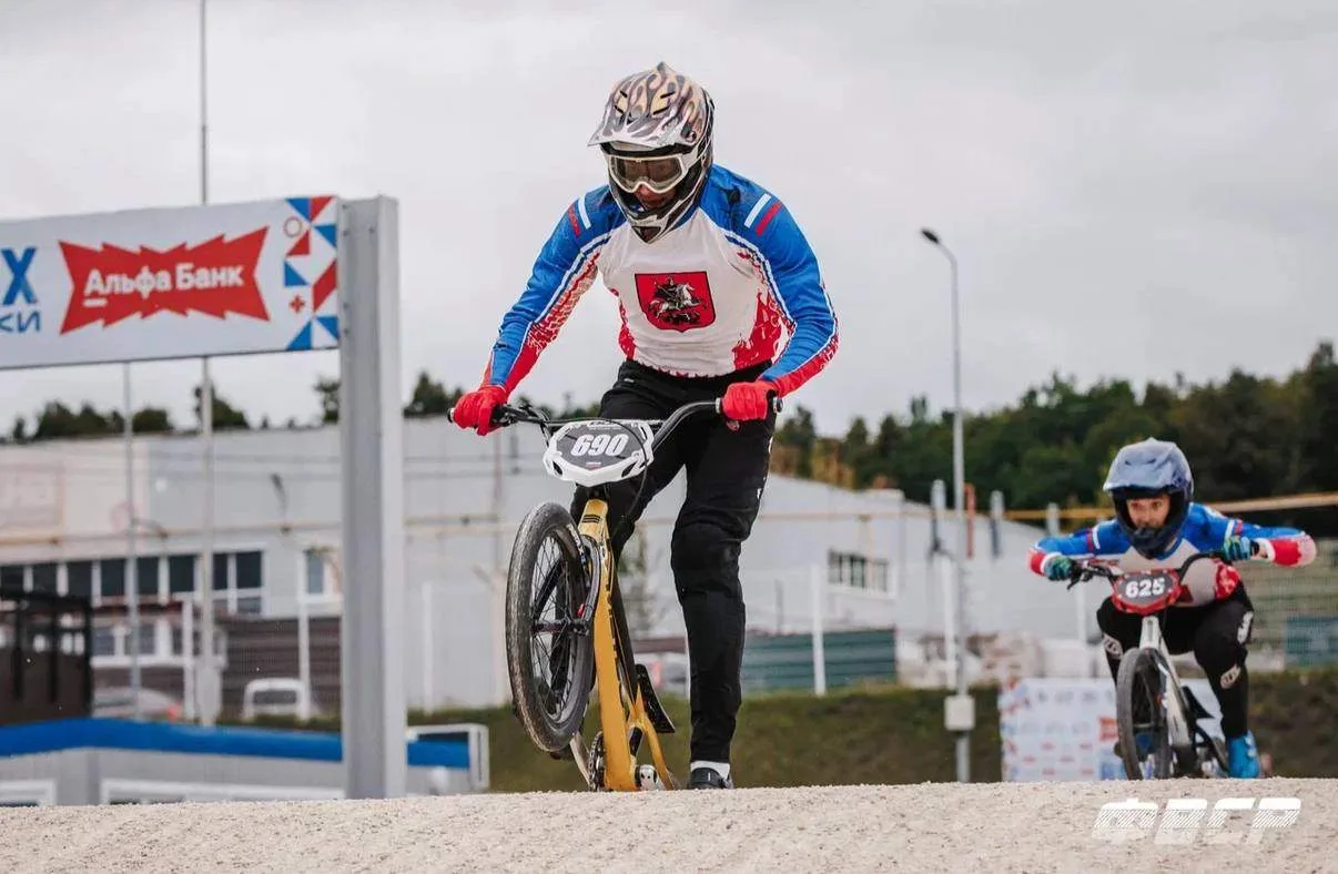 🏆 Наш школьник — бронзовый призёр первенства России по BMX в гонке "крузер"!