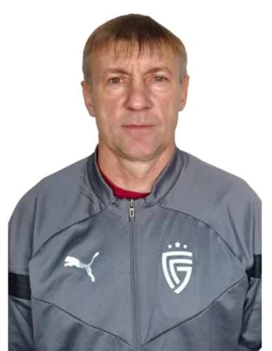 ⚽️ В футбольном клубе «Салют Белгород» сменился главный тренер — временно исполняющим обязанности на