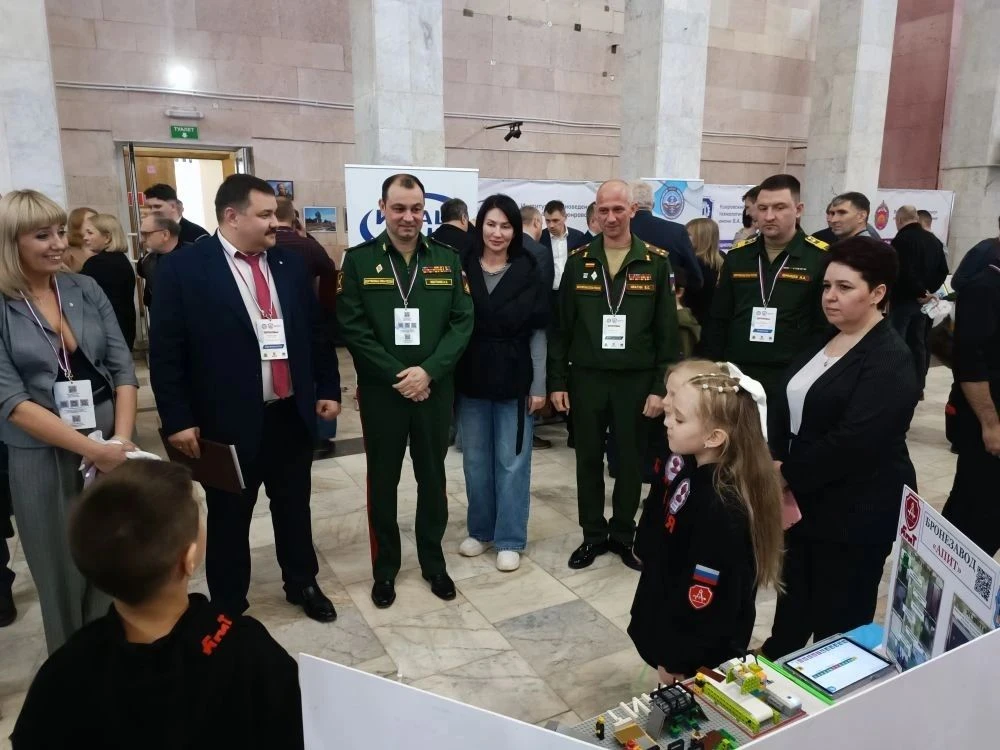 🔥 «Инженеры будущего» покоряют «БРОНЮ 2026»! 🔥23 апреля 2026 года команда «Инженеры будущего» (абсол