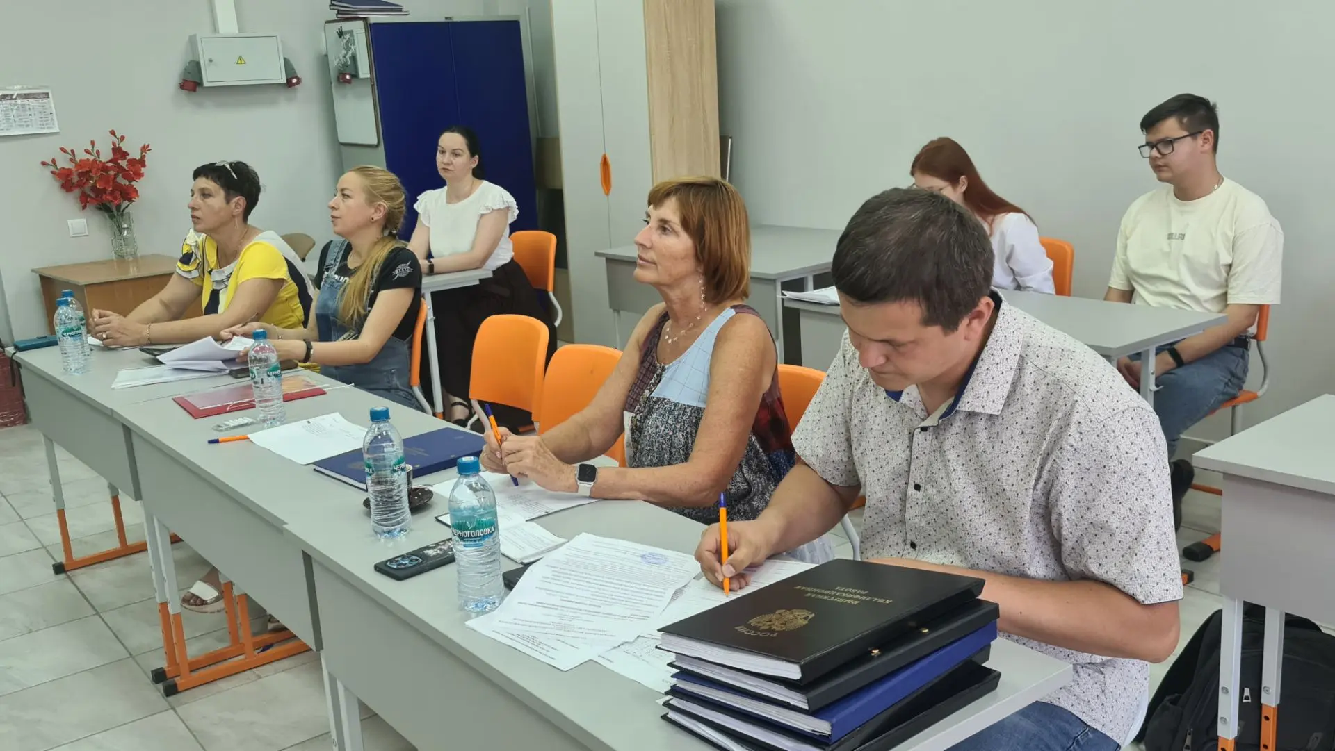 Сегодня прошел второй день защиты выпускных квалификационных работ обучающихся  специальности 23.02.