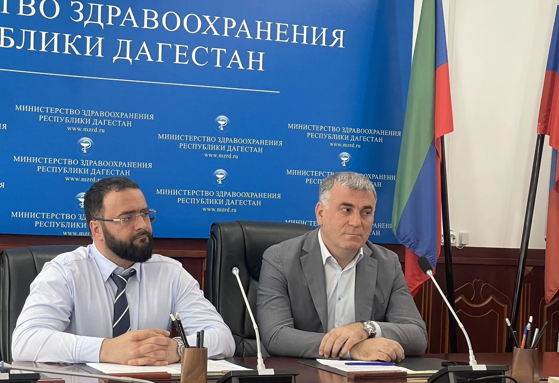 Врио министра здравоохранения Республики Дагестан Алиомар Ахмедов совместно с руководителями подразд