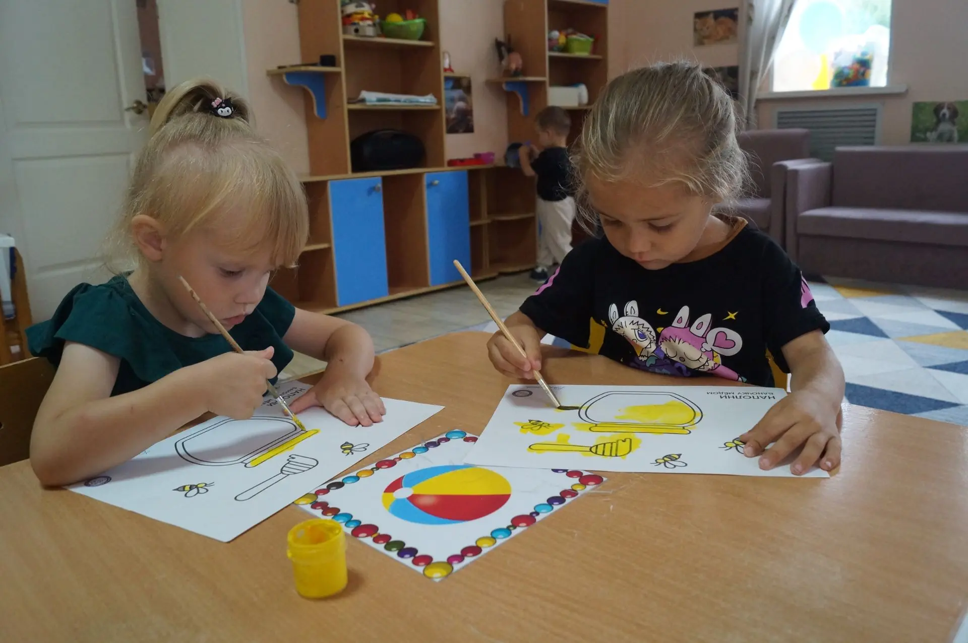 Кто сказал, что мед бывает только у пчел? 🐝