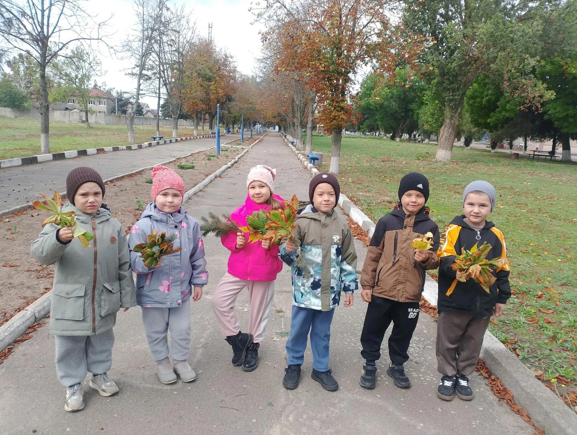🍂 Осенняя прогулка малышей из Владимировки Скадовского округа🍁