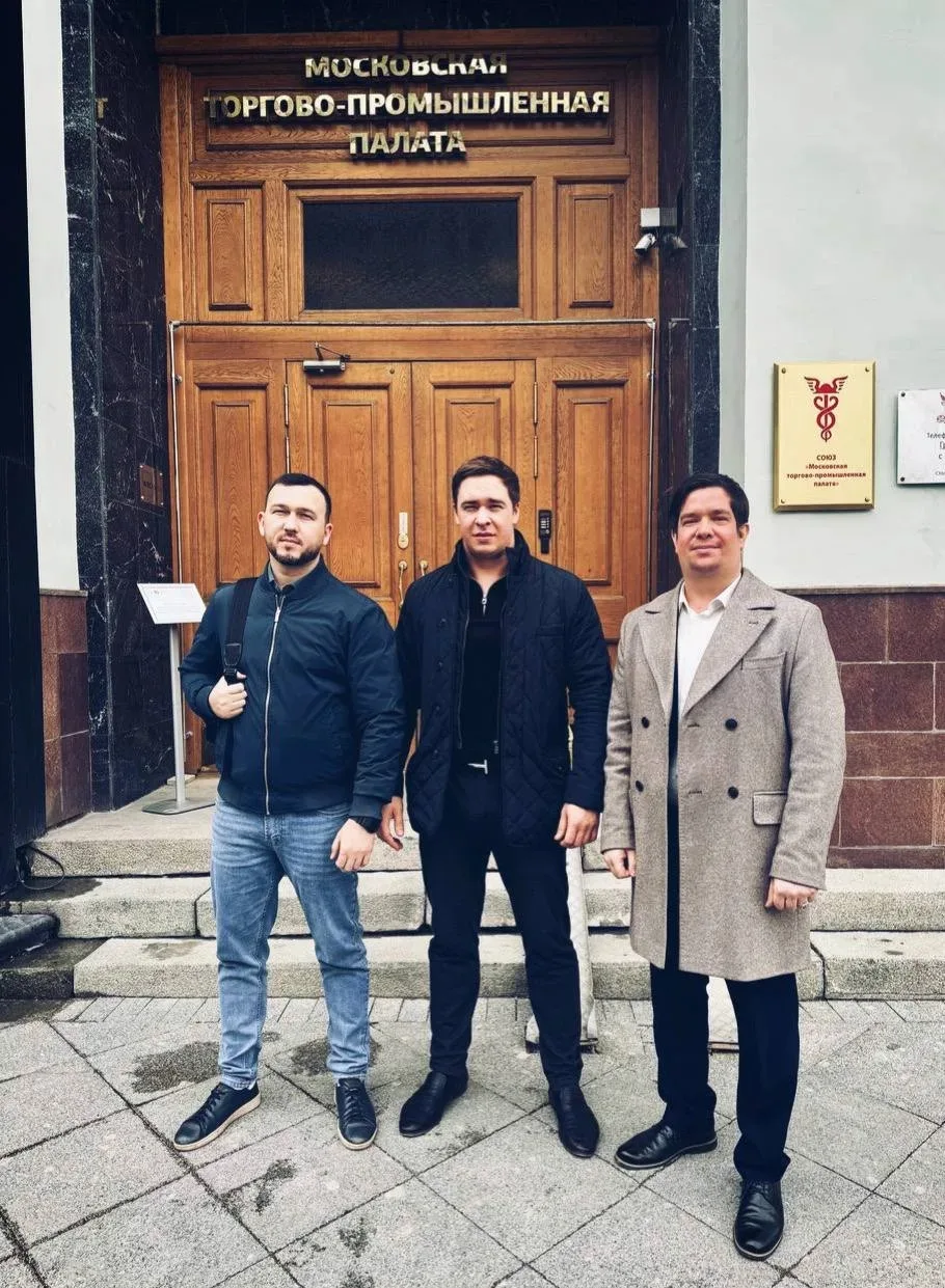 Вчера с Александром Фомичевым, пришли поддержать инициативу Вячеслава Фатьянова, которы...