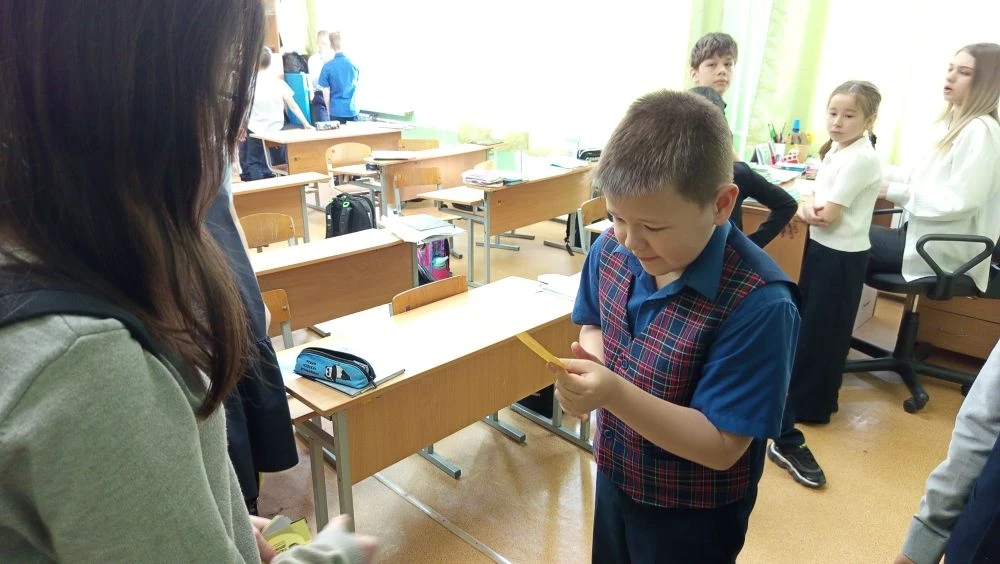 📞 ОДИН ЗВОНОК, КОТОРЫЙ МОЖЕТ ВСЁ ИЗМЕНИТЬ  В нашей школе прошла важная акция, посвященная работе Дет