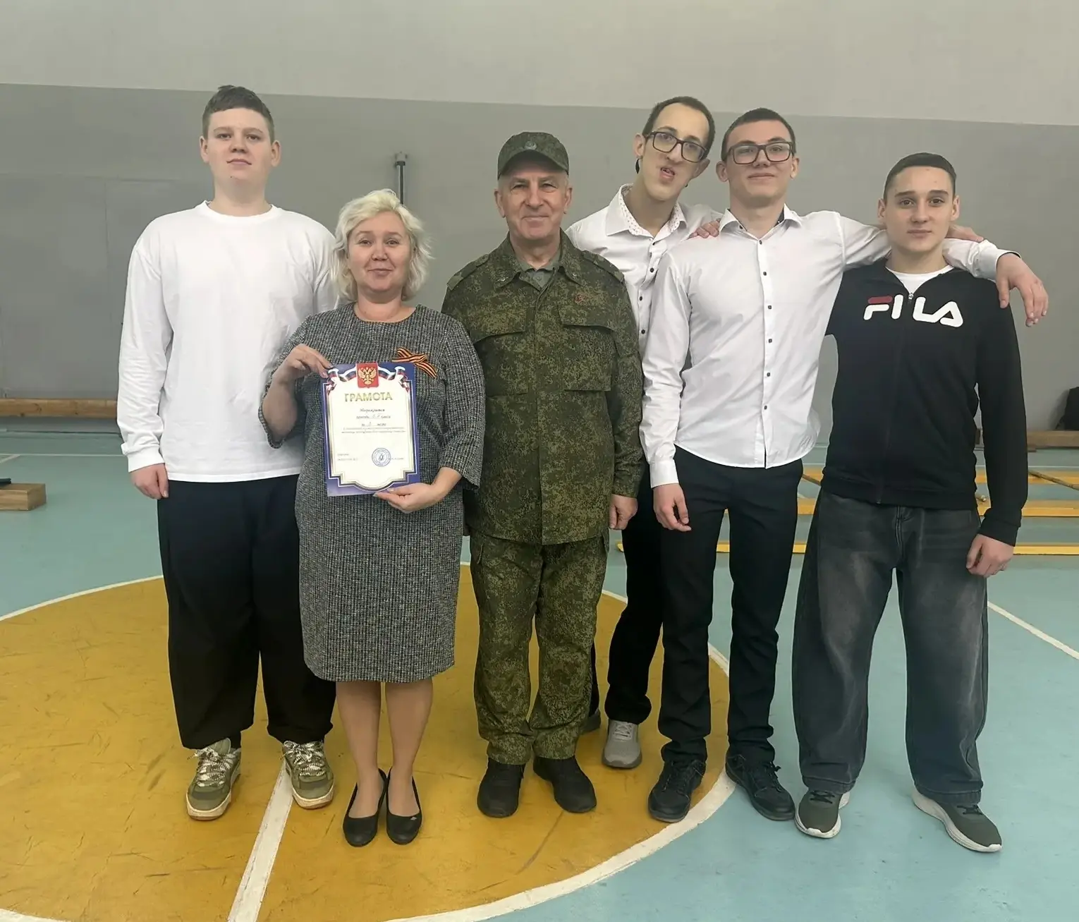В преддверии Дня Защитника Отечества✨  в школе прошли соревнования для учащихся 9-х классов, которым