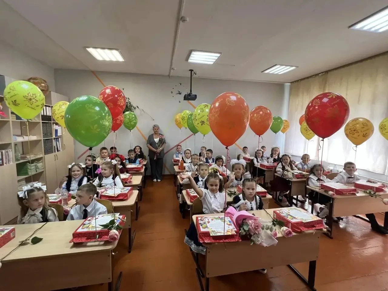 В ГБОУ СОШ п.г.т. Мирный завершился масштабный общешкольный конкурс «Лучший класс 2025-2026 учебного
